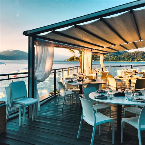 Casual Dining Restaurant